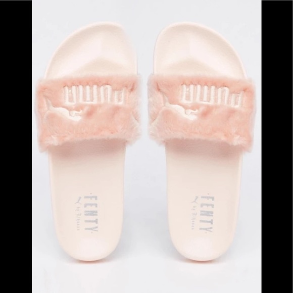 Puma X Fenty Fluffy Slides Pink 7.5 - Picture 2 of 9